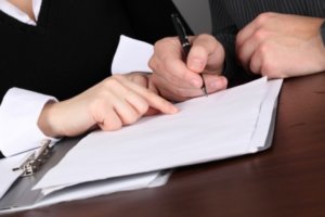 Как написать заявление по соглашению сторон с выплатой компенсации