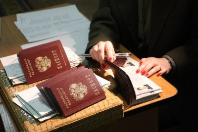 Как правильно написать заявление на выписку из квартиры в паспортный стол