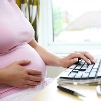 Как правильно написать заявление на отпуск по беременности
